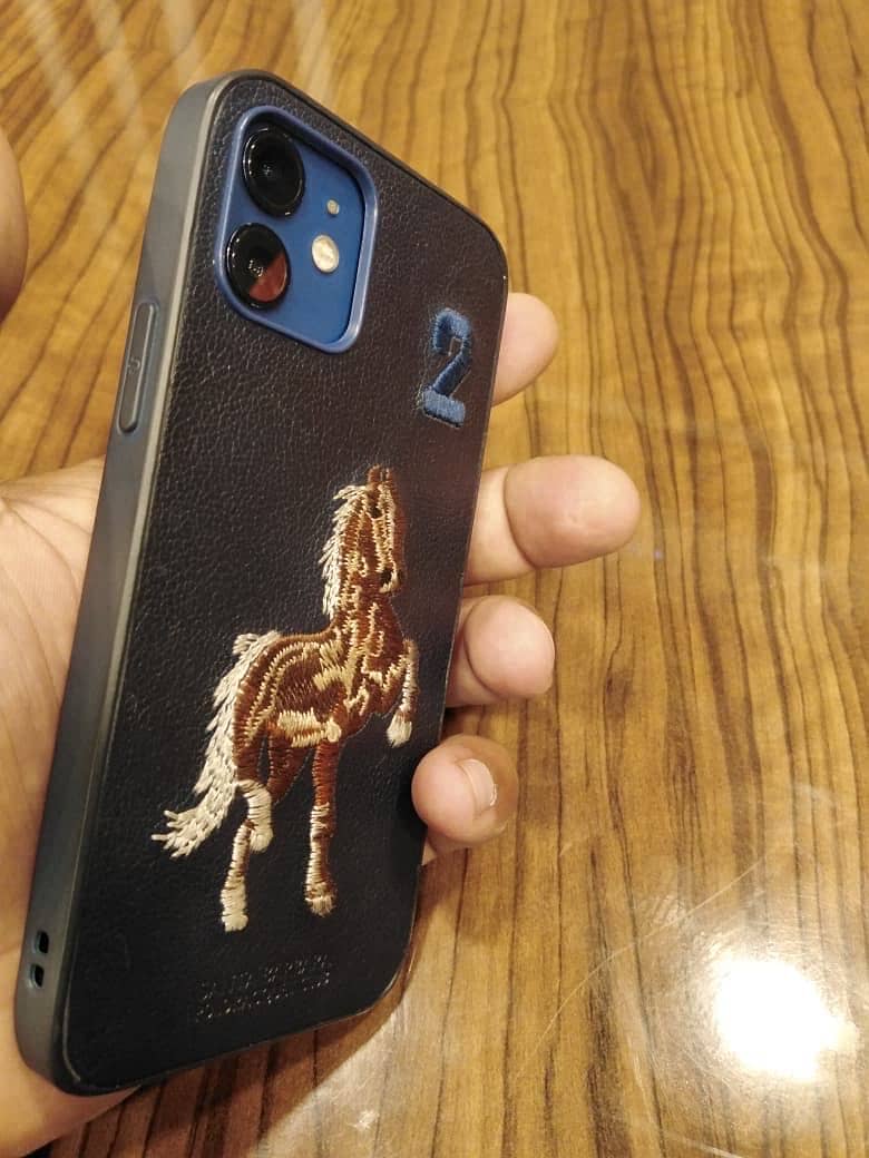 Apple iPhone 12 3