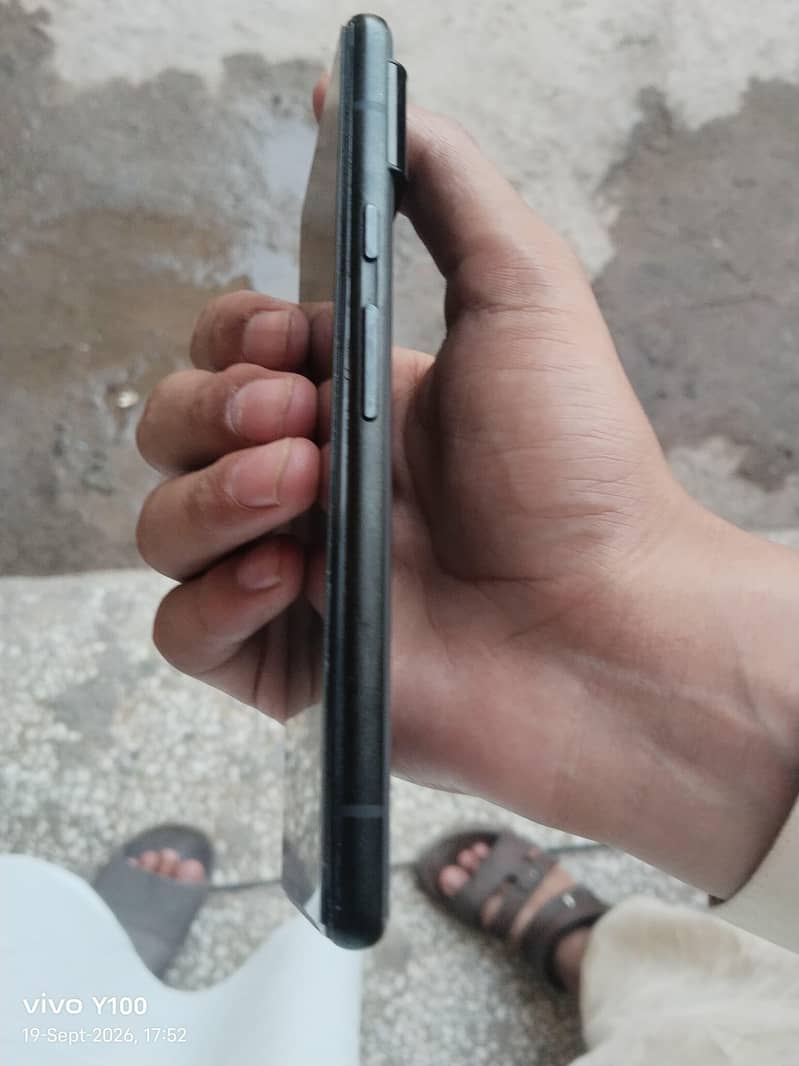 Google Pixel 6 5