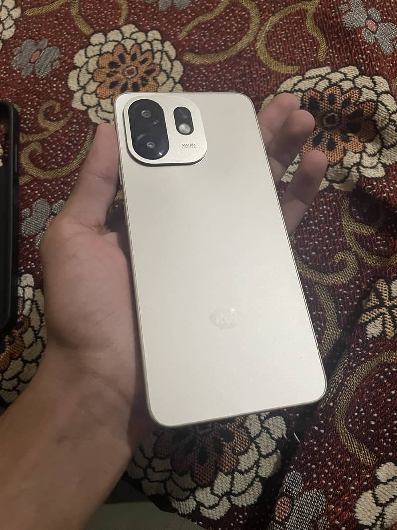Itel A100 0