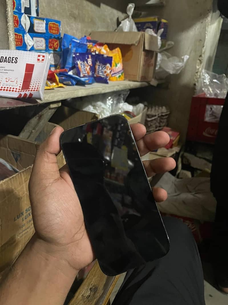 Apple iPhone 14 Pro 1