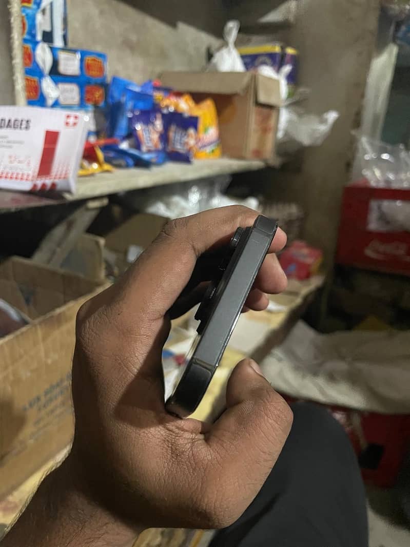 Apple iPhone 14 Pro 3