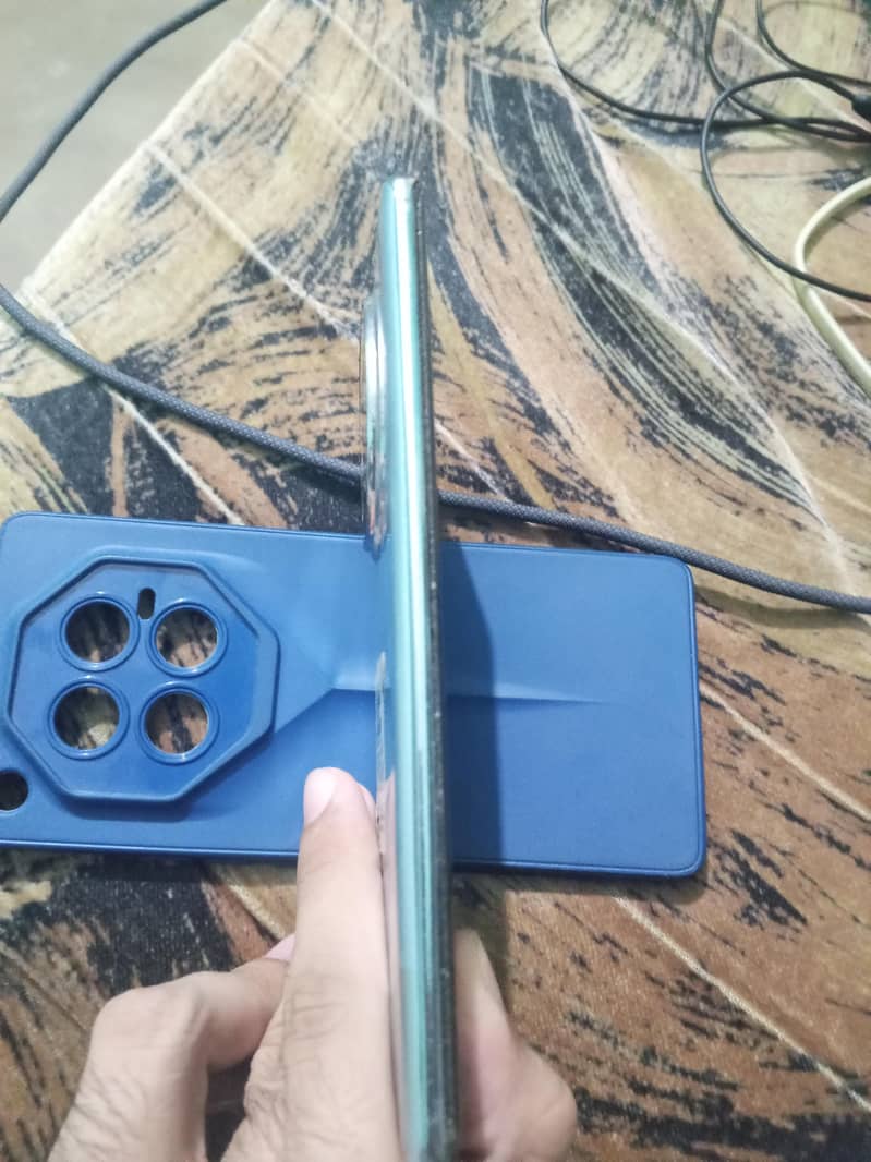 Infinix Zero 40 3