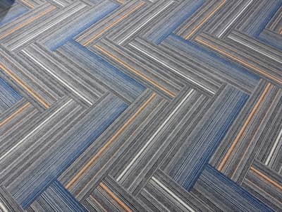 3 months Used Carpet Tiles Urgently selling 3 halls covered