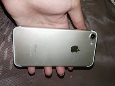 Apple iPhone 7