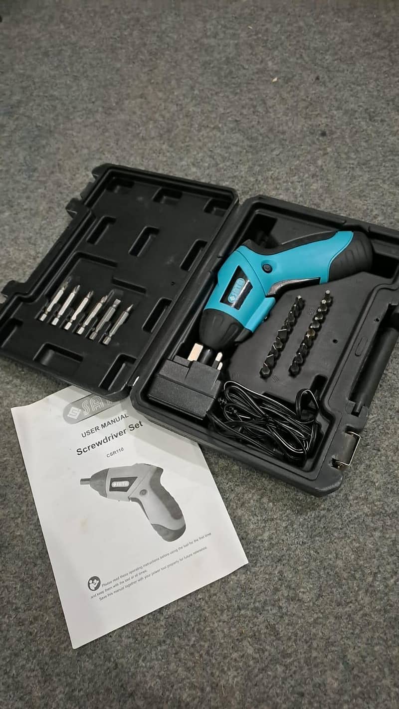 screwdriver chargeable 1