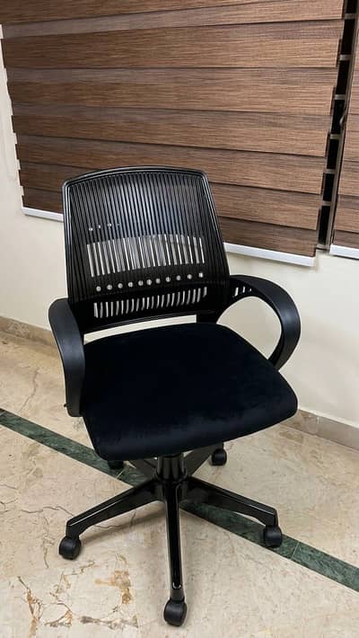 Black Office Chair – Study & Work Chair