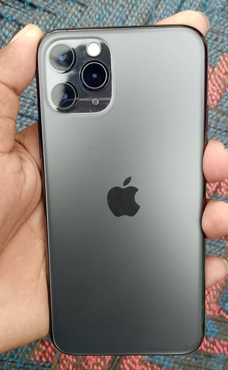 Apple iPhone 11 Pro 5