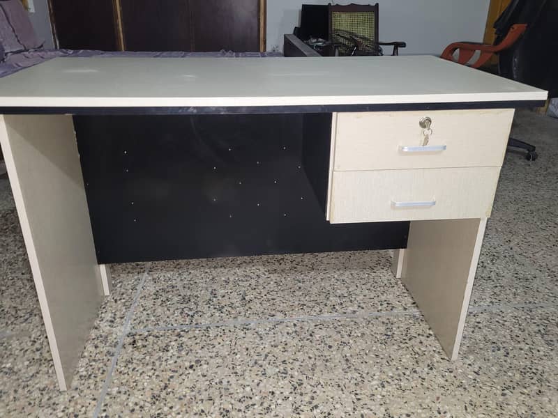 Computer/office table 5