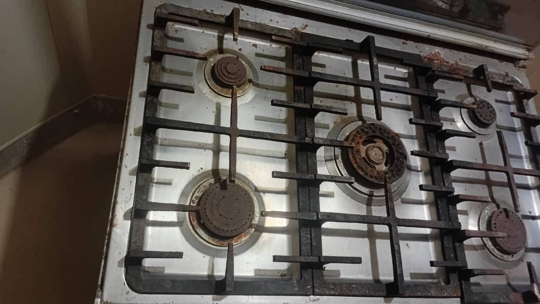 Cooking range 2