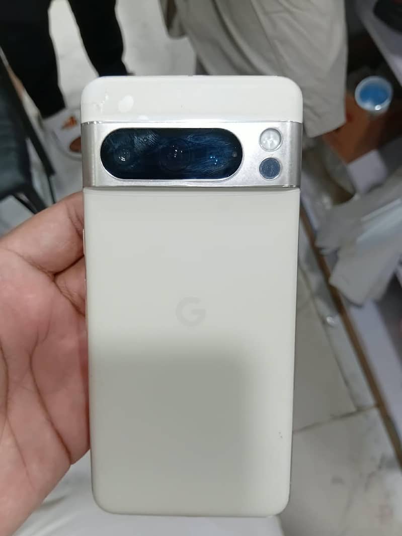Google Pixel 8 Pro 0