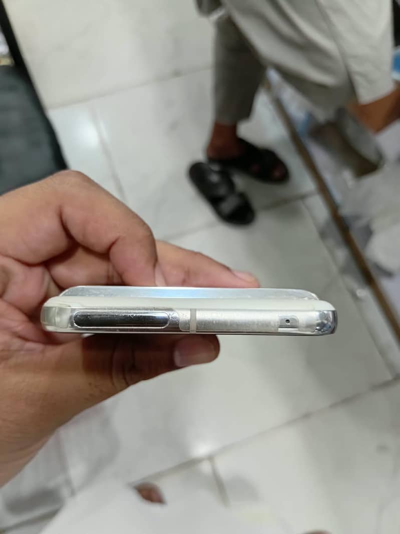 Google Pixel 8 Pro 3