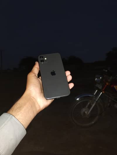 Apple iPhone 11