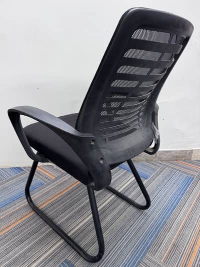 Office chairs Without Wheels 10 Chairs available Black