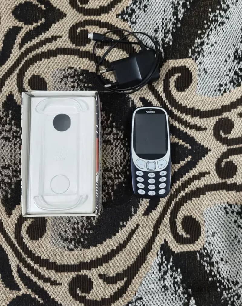 Nokia 3310 0