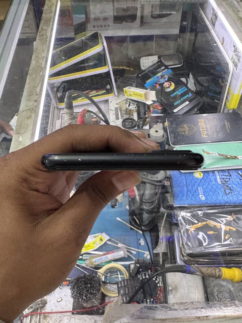 Apple iPhone 7 Plus 5
