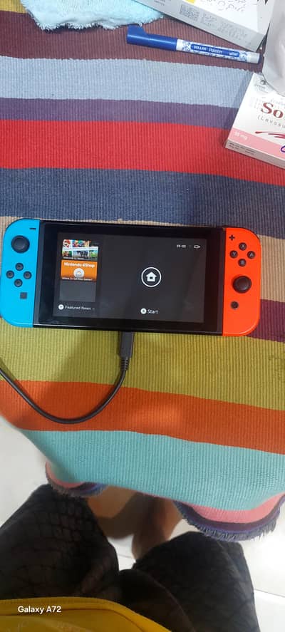 very good condition wit 4 gaming cards