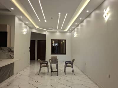 Sale 240 yards 3 floor house Long live banglows Hilltop lawn