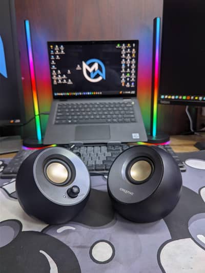 Creative pebble v2 desktop type c wired speakers