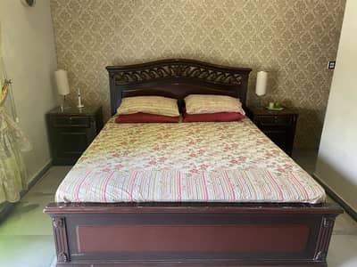 Wooden bed set