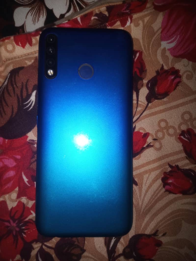 Tecno Spark 4 1