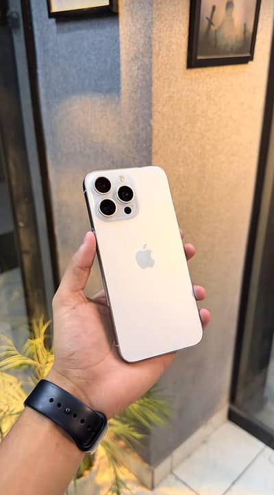 Apple iPhone 15 Pro Max