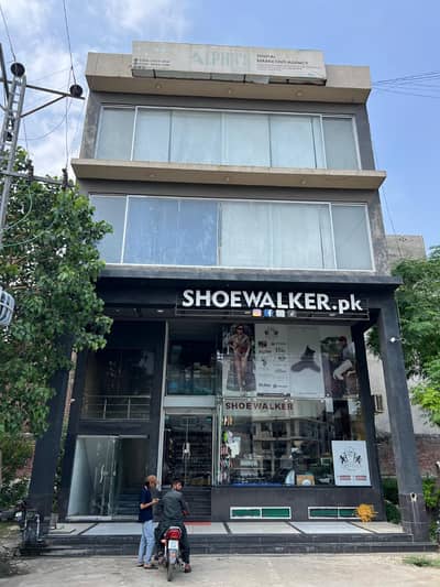 4 Marla 5 Floors Rare Commercial Building For Sale Monthly Rental Value Rs. 4 Lac