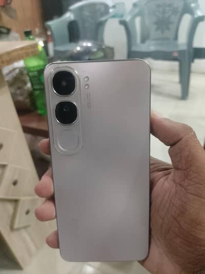 Vivo Y200 8/128