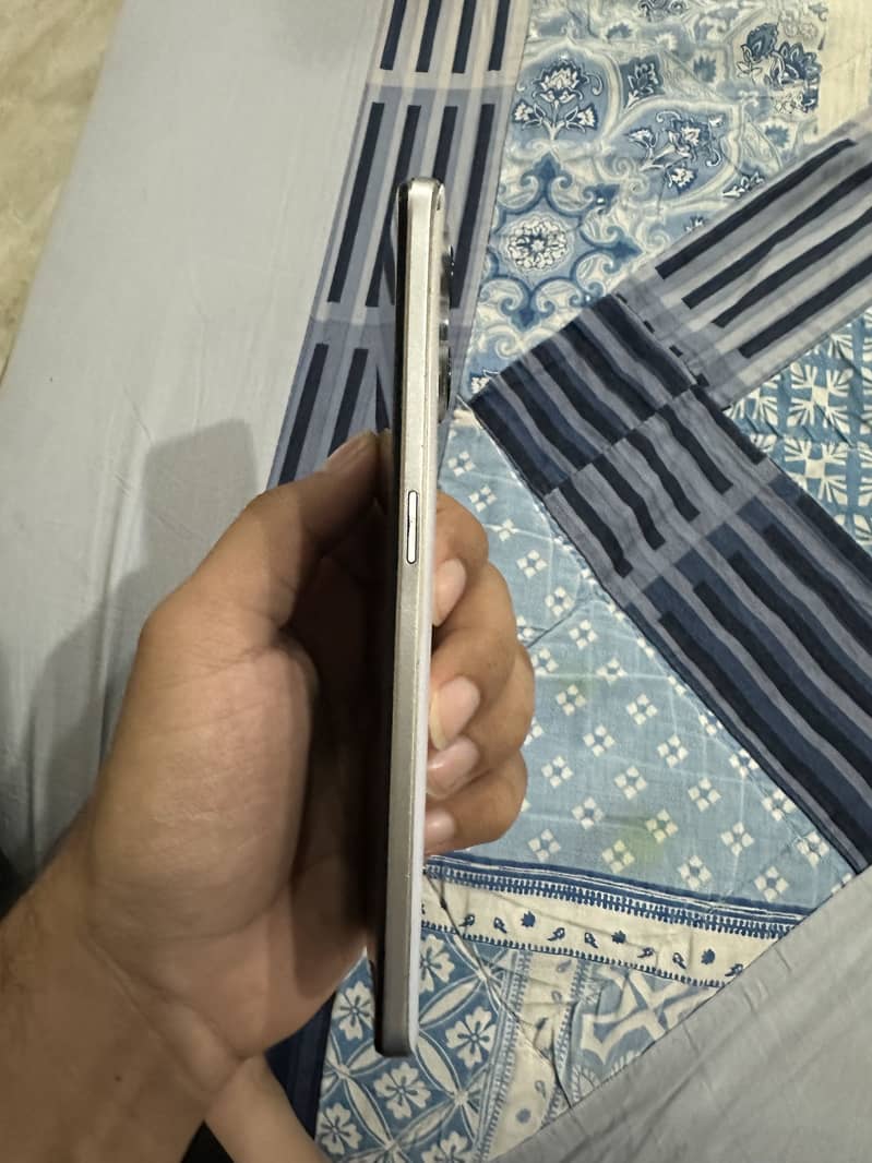 Realme 9 5