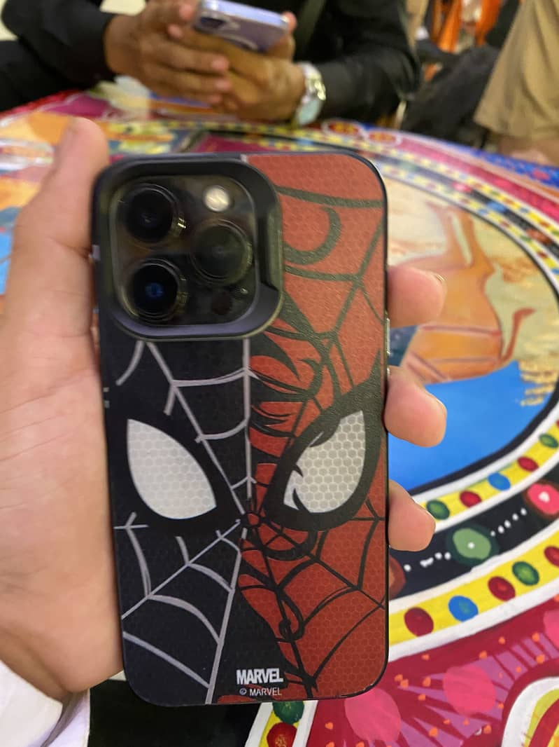 Apple iPhone 13 Pro 1