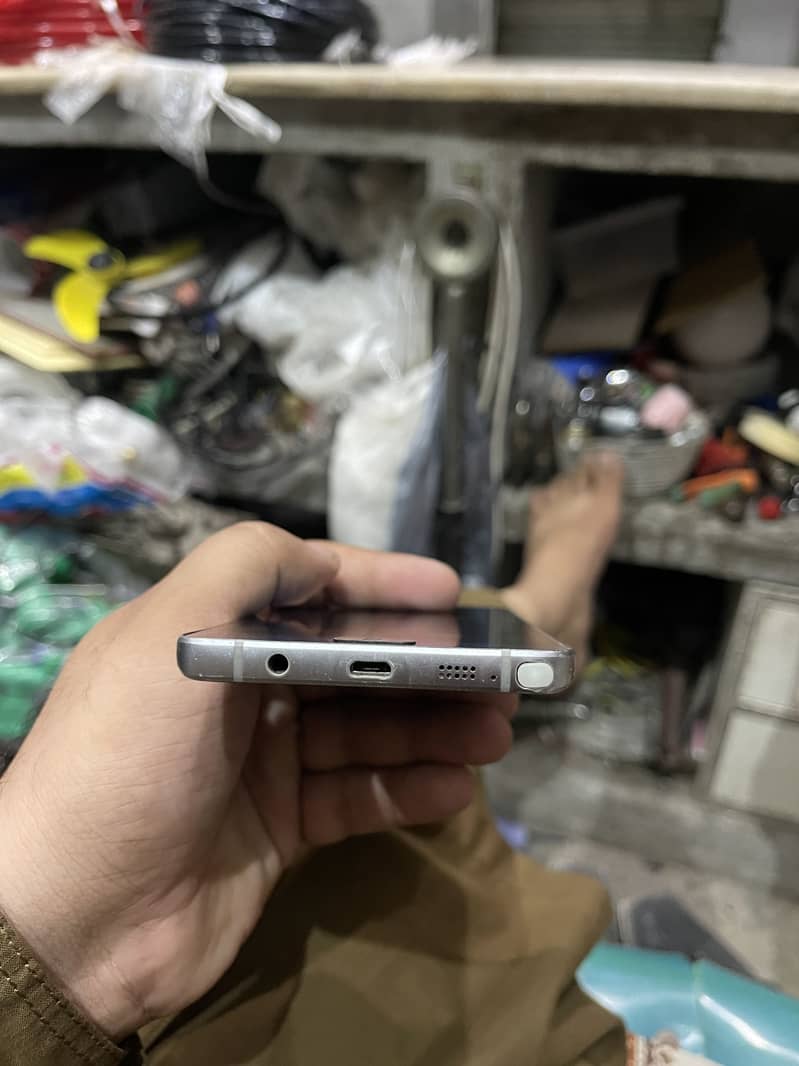 Samsung Mobile Note5 3