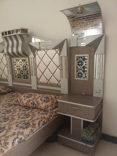 King Size Bed Set with 3-Door Cupboard & Crockery Showcase