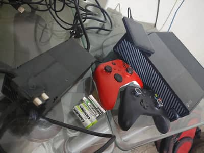 Xbox 1tb 10 by 9 condition