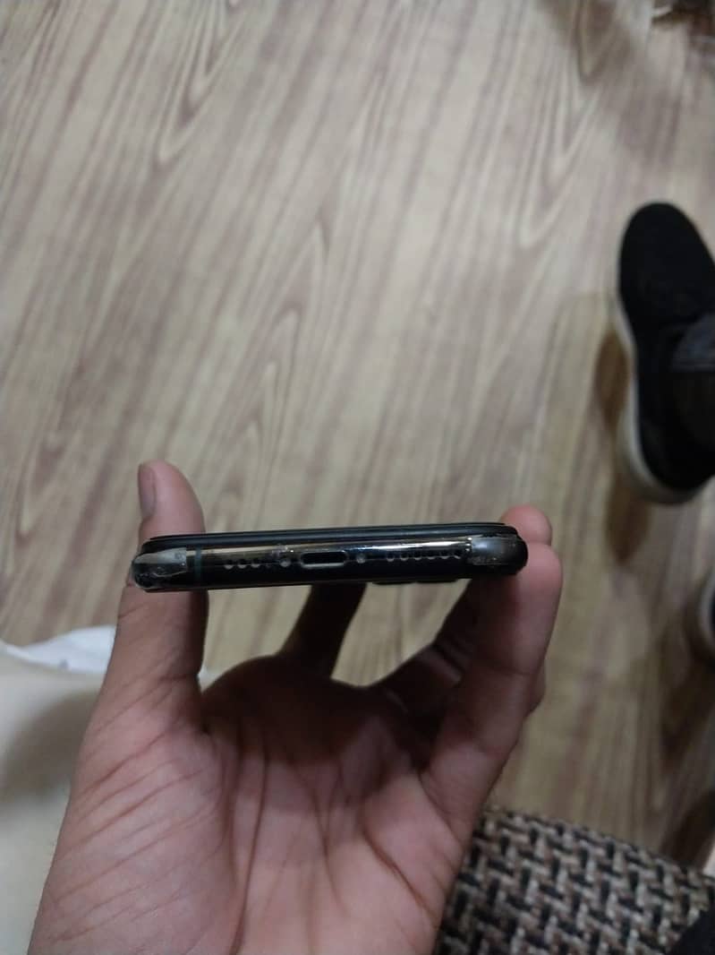 Apple iPhone 11 Pro esim working 6