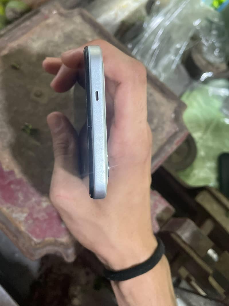Tecno spark 40 4