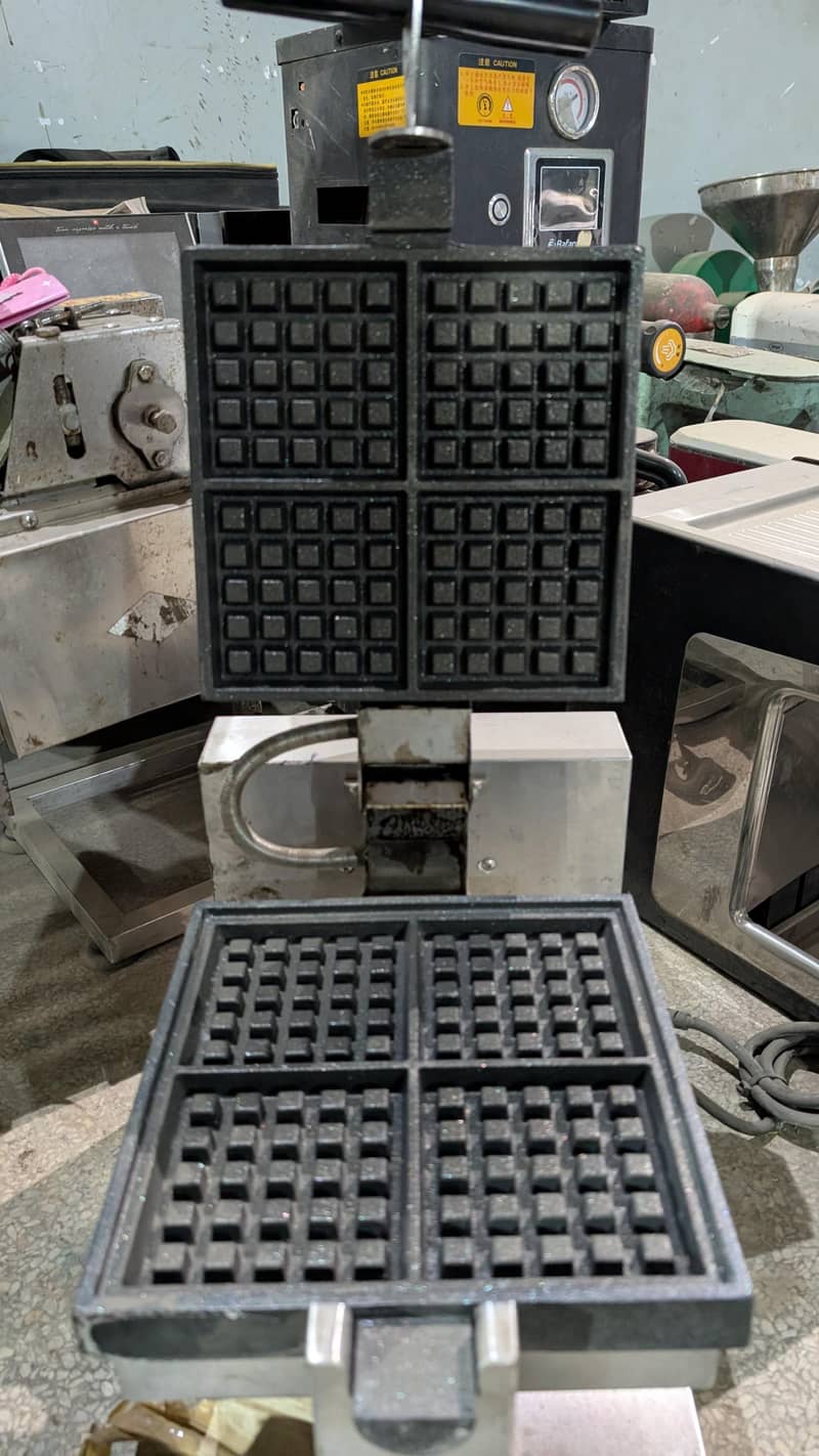 Waffle maker 1