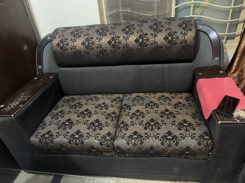 Sofa set for sell 1