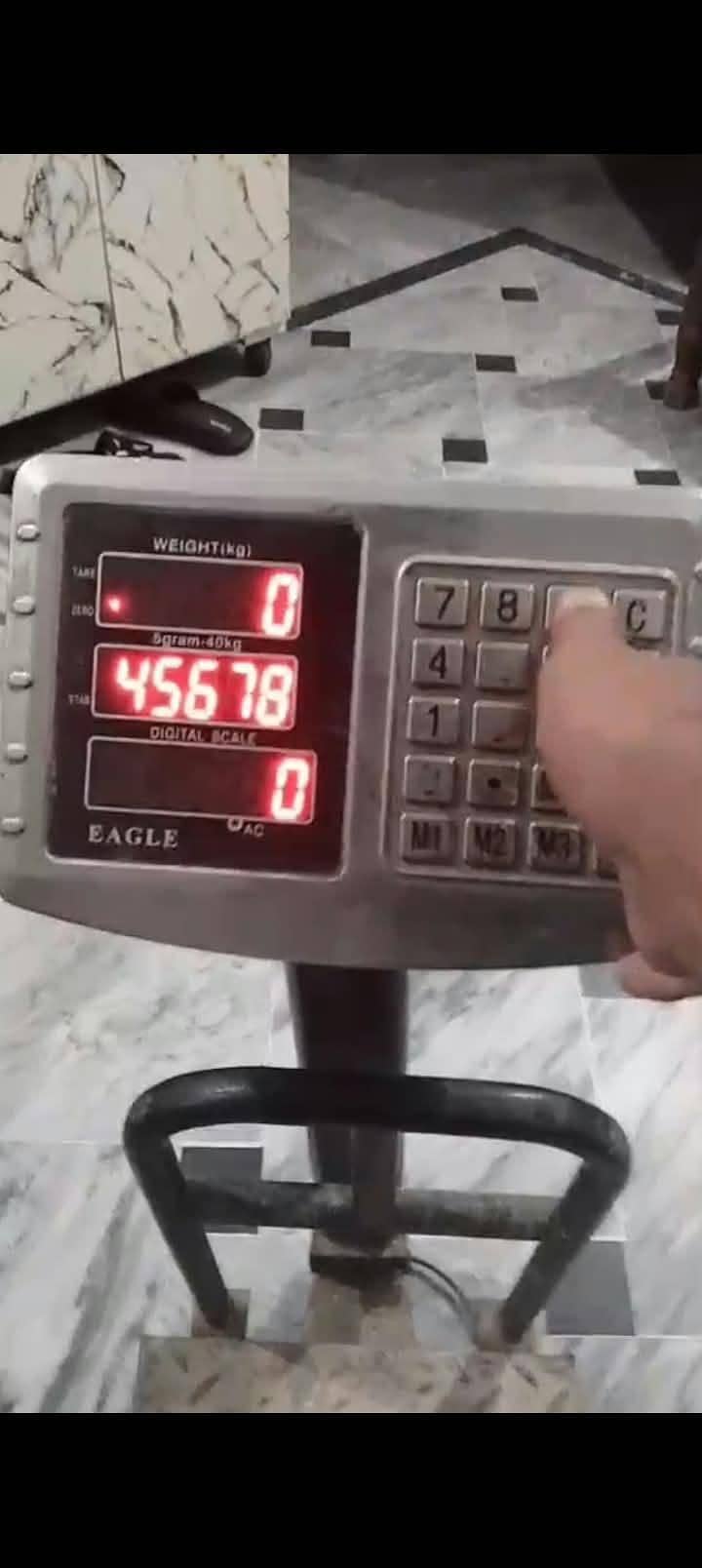 weight machine 0
