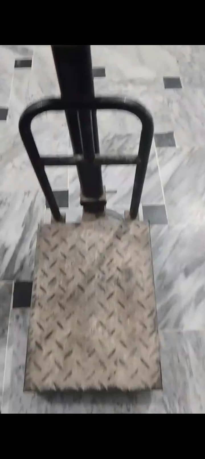 weight machine 7