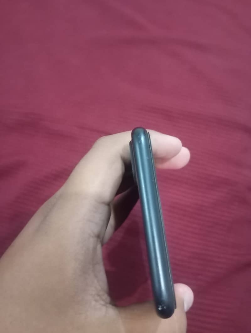 Apple iPhone 7 Plus 1