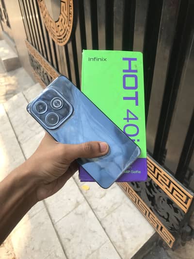 Infinix hot 40i dual pta 8+8 256gb with box need cash