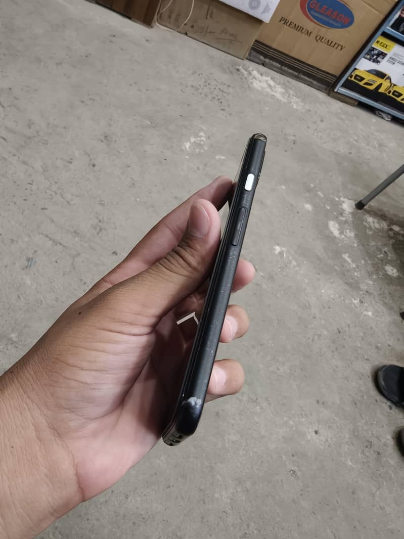 Google Pixel 4 3