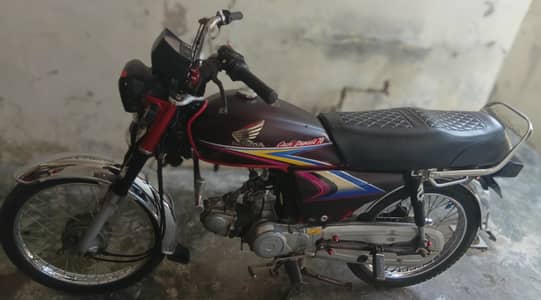 2 OWNER CD 70 10/10 FOR SALE 03228464683