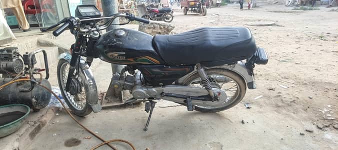 united 70 2022/²⁰²³ engine 100% tyres 80% genion bike
