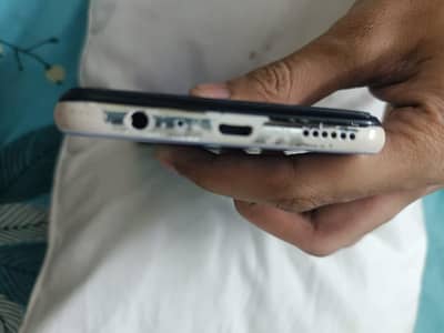 Vivo S1