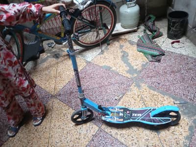 Used Folding Kick Scooter for Sale in Good Condition