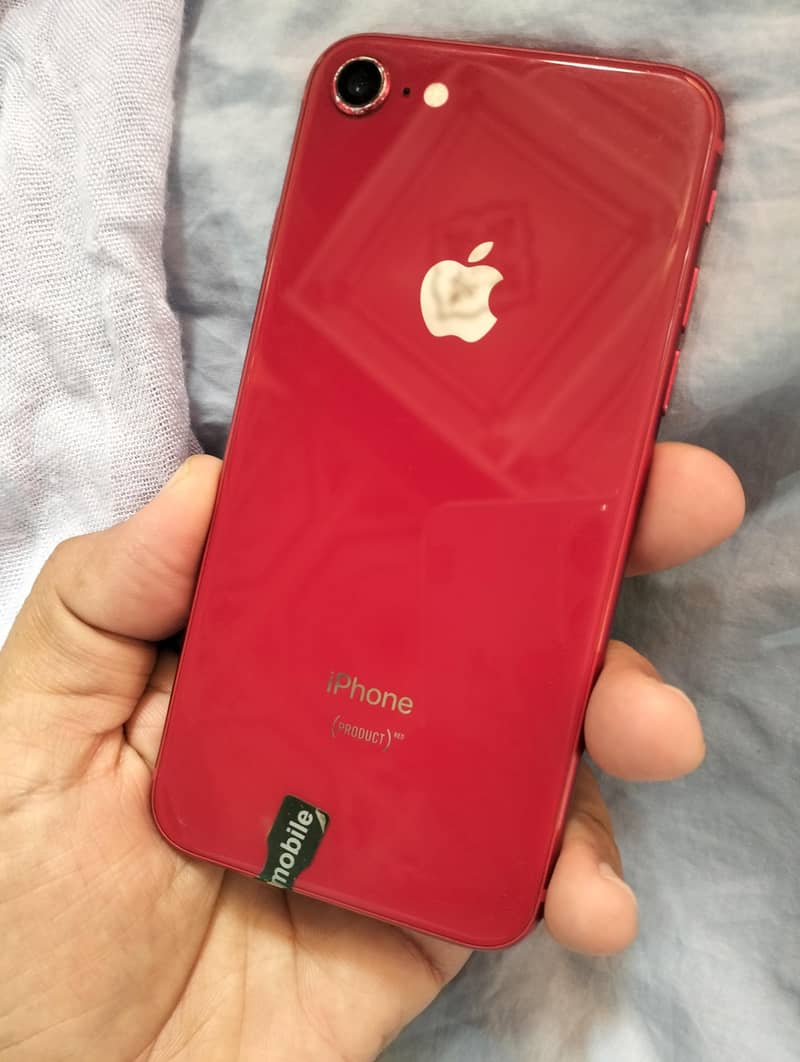 Apple iPhone 8 1