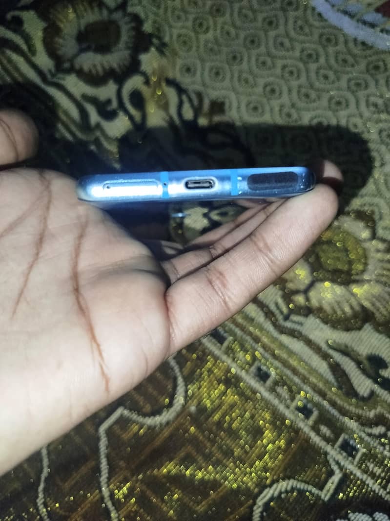 One Plus 8 5G 3