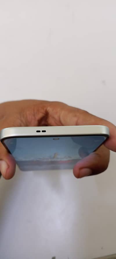 Infinix hot 60 i