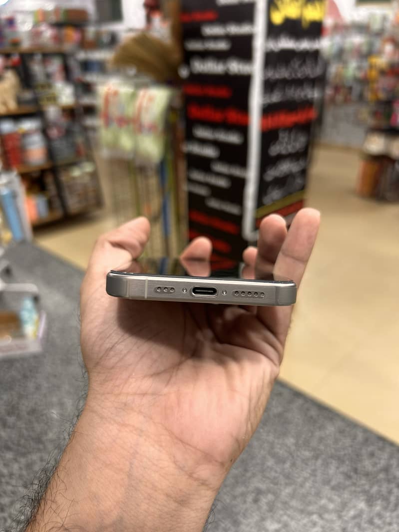 Iphone 15 pro - 512 gb - jv physical + E sim 2