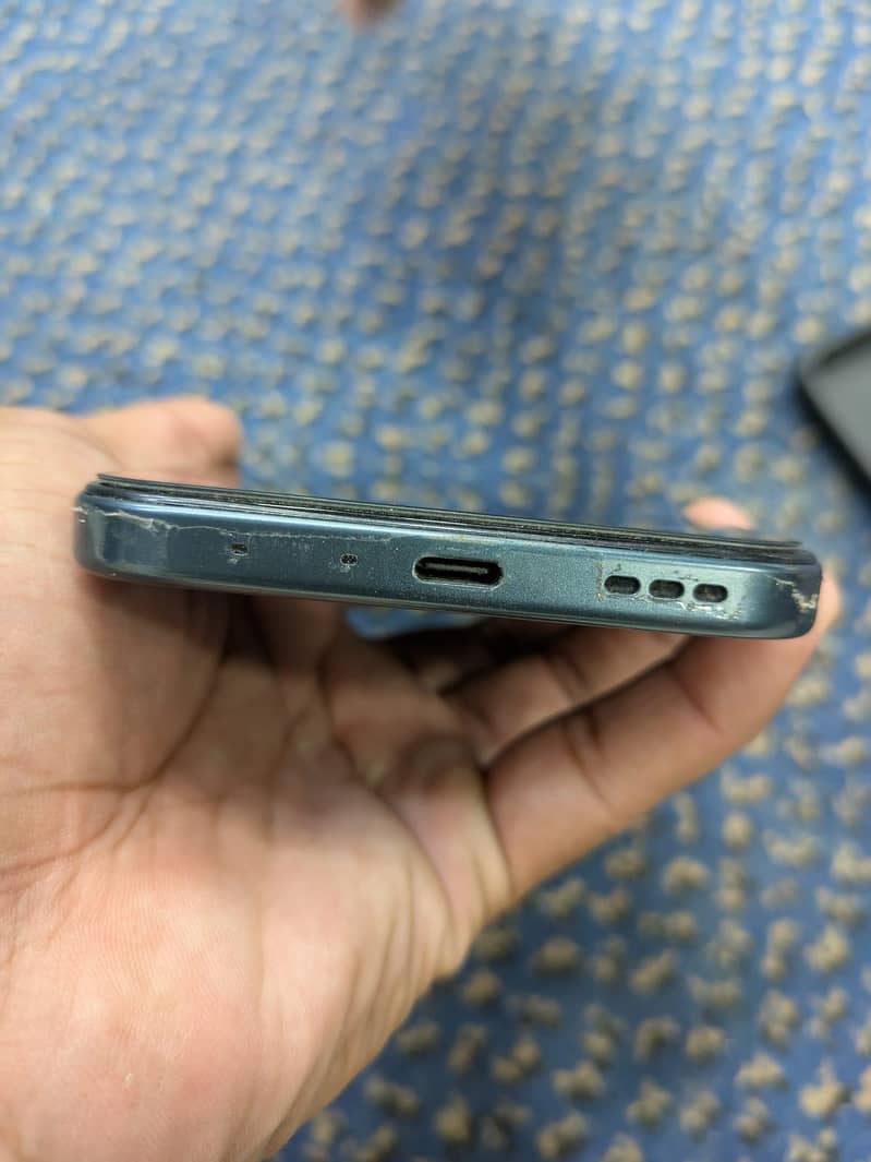 OPPO A6 4